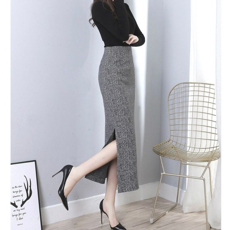 タイトスカート ヘリンボーン柄サイドスリット入りニットスカート