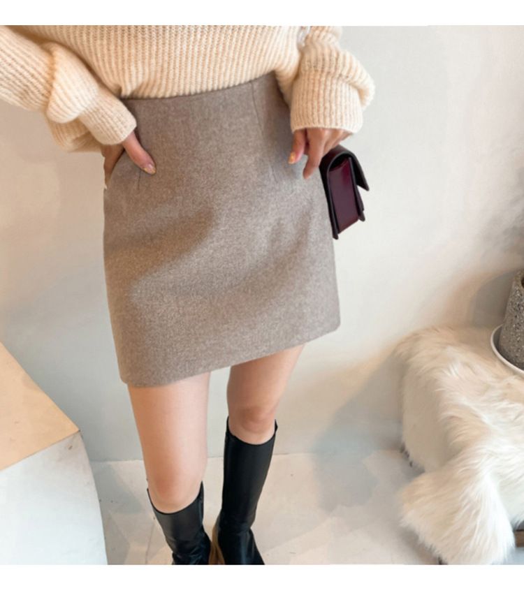 タイトスカート ウール混紡素材のシンプルミニ丈タイトスカート