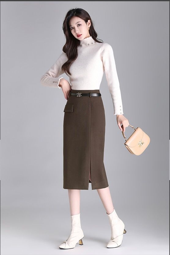 タイトスカート 上品なベルト付きスリット入りタイトスカート