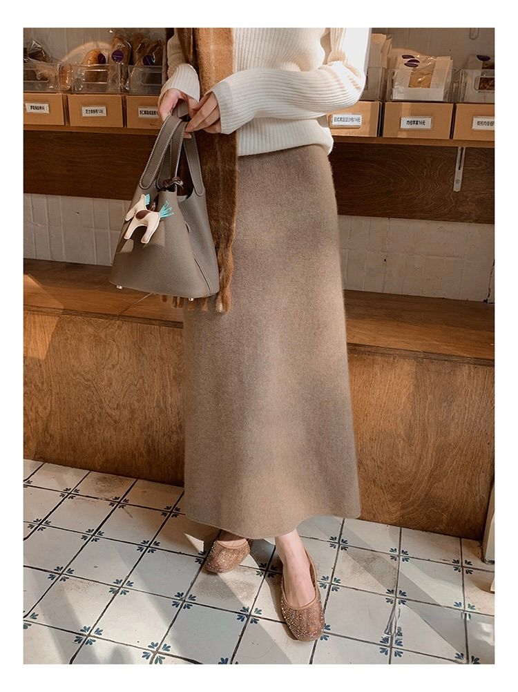 タイトスカート リブニット素材のロングタイトスカート