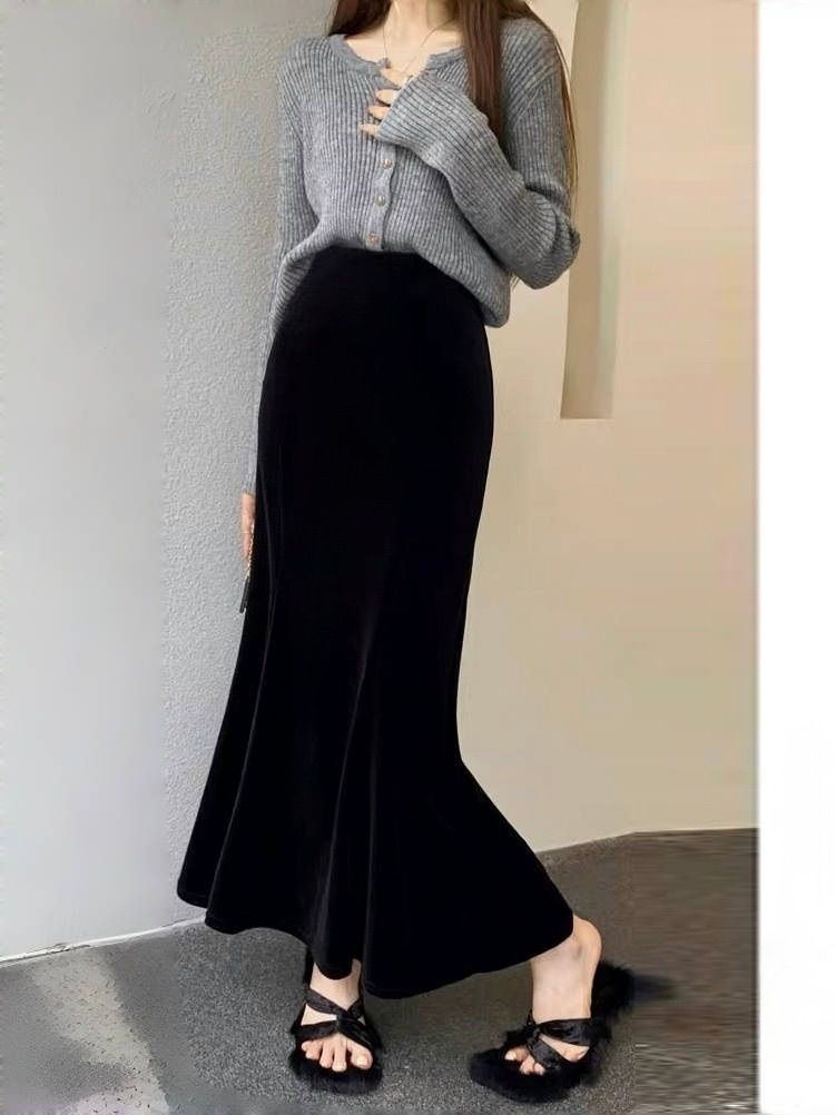 タイトスカート 裾フリルベロア素材のマーメイドタイトスカートロング