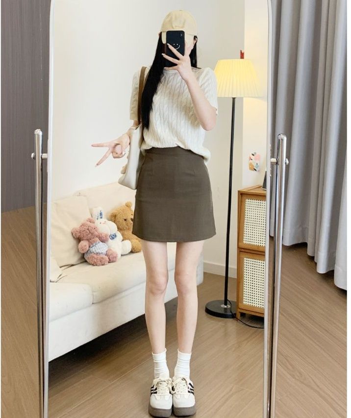 タイトスカート すっきりシルエット美脚見えタイトミニスカート