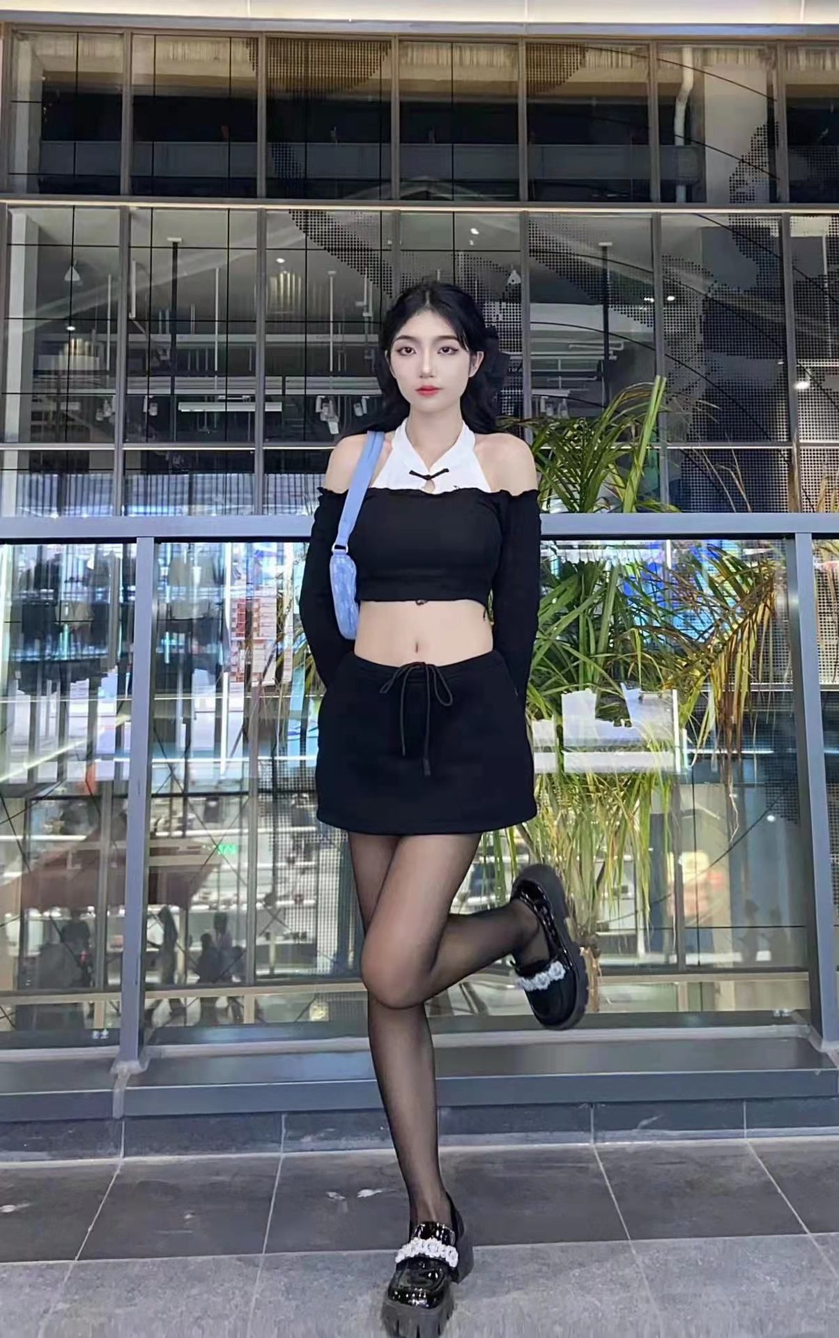 タイトスカート フロント紐デザイン スポーティタイトミニスカート