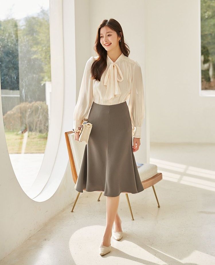 タイトスカート 裾広がりマーメイドラインタイトスカート