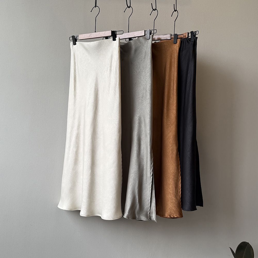 タイトスカート サイドスリット入りサテン調タイトスカートマキシ丈