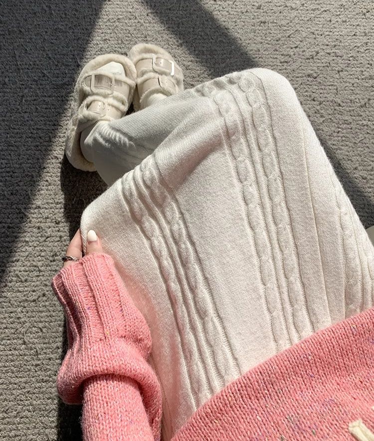 タイトスカート 立体ケーブル編みニットロングタイトスカート