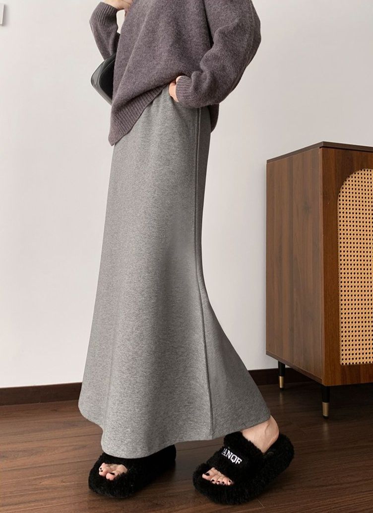 タイトスカート 柔らか素材の裾スリット入りタイトスカートロング