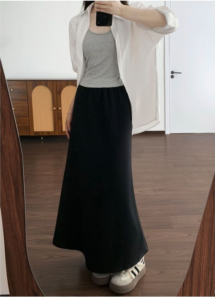 タイトスカート 柔らか素材の裾スリット入りタイトスカートロング