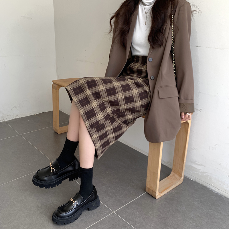 https://fulmo-img-server.com/taisuka-lab/26a3e904-d346-478e-8a55-950226880c4a.jpg