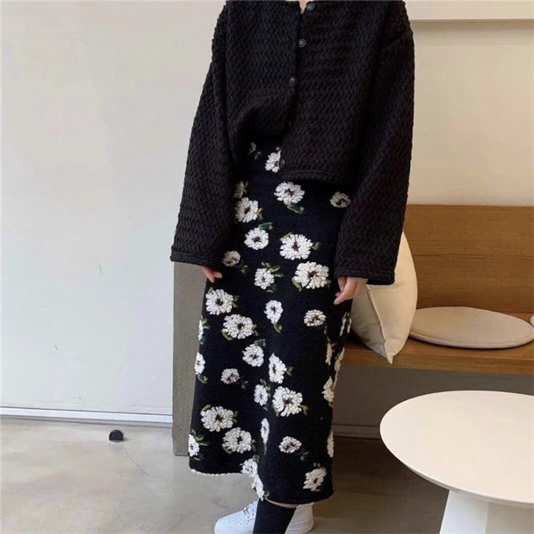 花柄ロングタイトスカート レトロ上品厚手素材