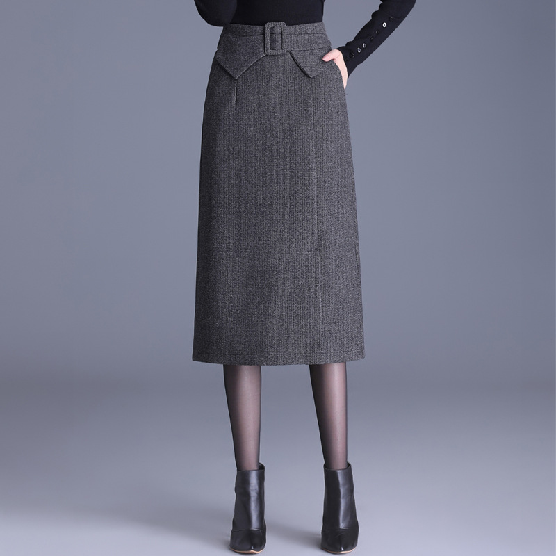 ベルト付きウール混紡ひざ丈タイトスカート