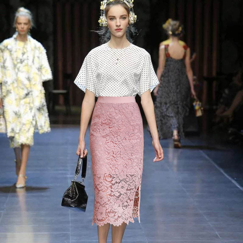 花柄総レースサイドスリット入りタイトスカート