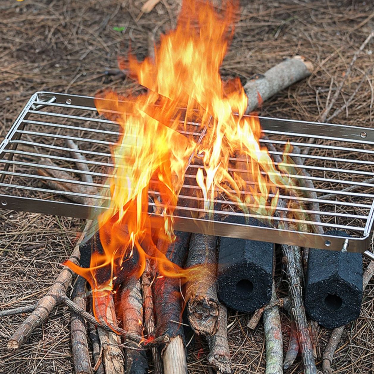 焚き火台 折りたたみ式コンパクト焚き火台