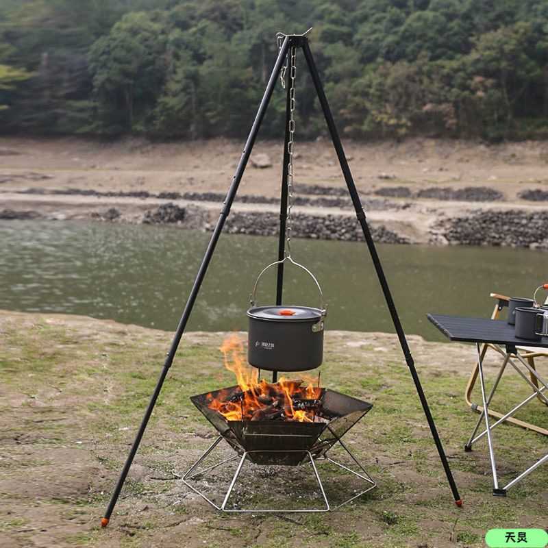 ダッチオーブンを吊るしてワンランク上の焚き火料理を！本格アウトドアクッキングを楽しむ10選