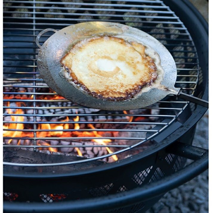 焚き火台 幾何学模様装飾付き円形焚き火台 ソロ