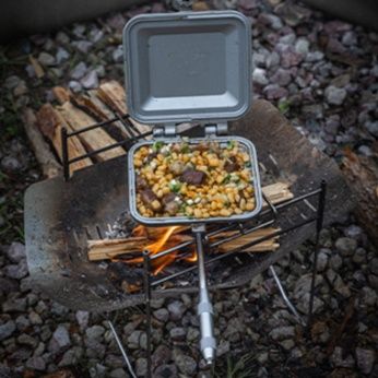 超軽量折り畳み式ステンレス製ソロ焚き火台