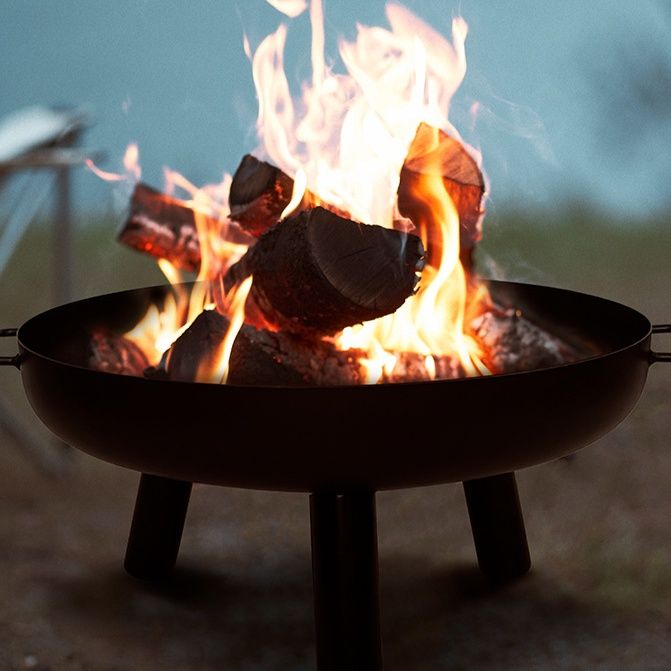 大型円盤型四脚式焚き火台ファイヤーディスク