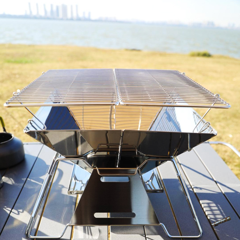 折り畳み式四脚構造焚き火台ソロ用