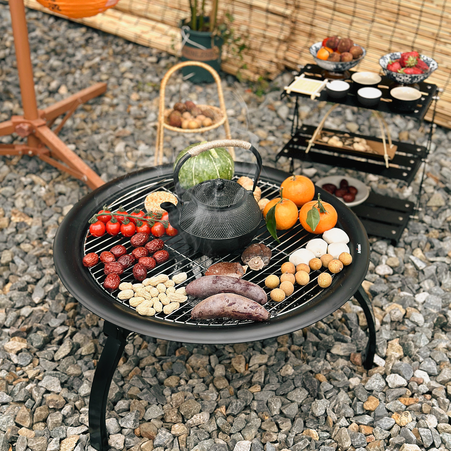 円形三脚式焚き火台テーブル兼用調理台