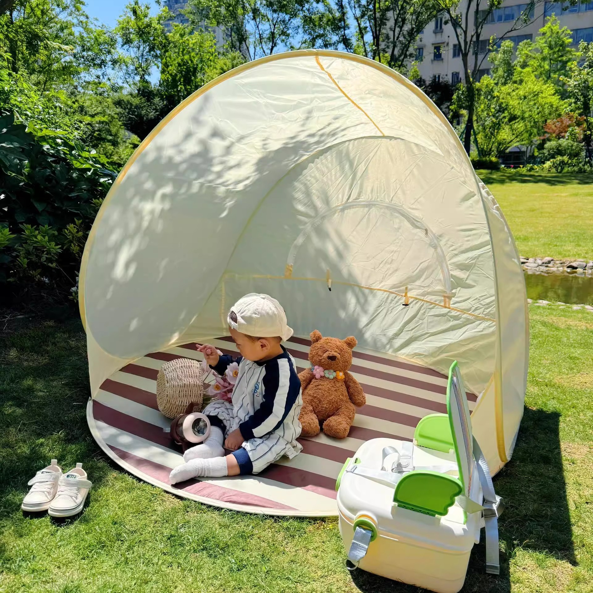 タープ 簡単設営ドーム型日よけテントミニ
