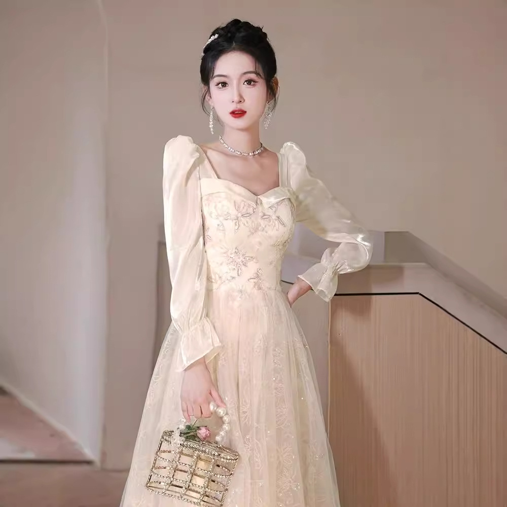 ロングドレス 優美な花柄チュールパフスリーブドレス