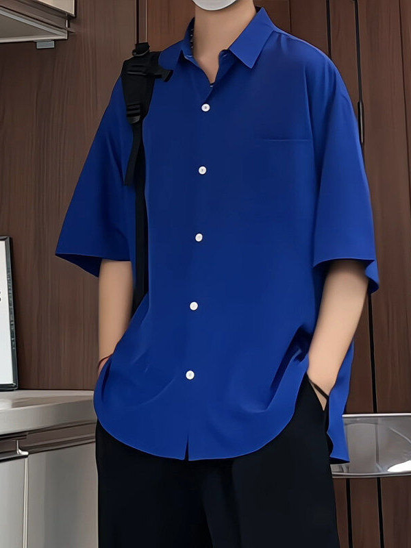 30代メンズファッション ゆったりシルエット半袖シャツ