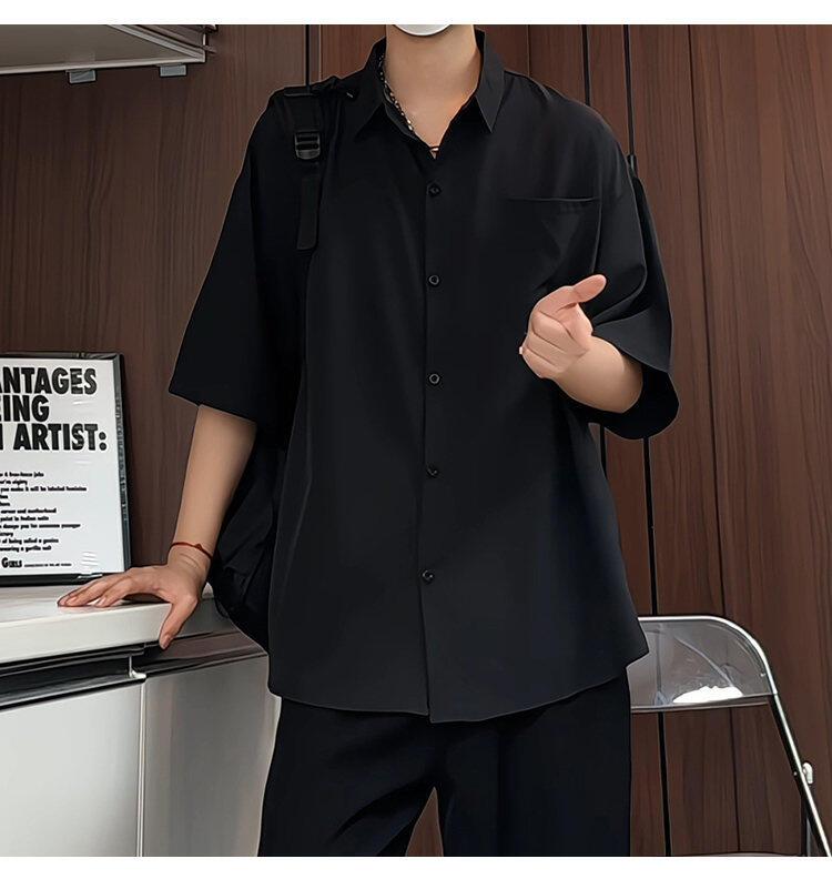 30代メンズファッション ゆったりシルエット半袖シャツ