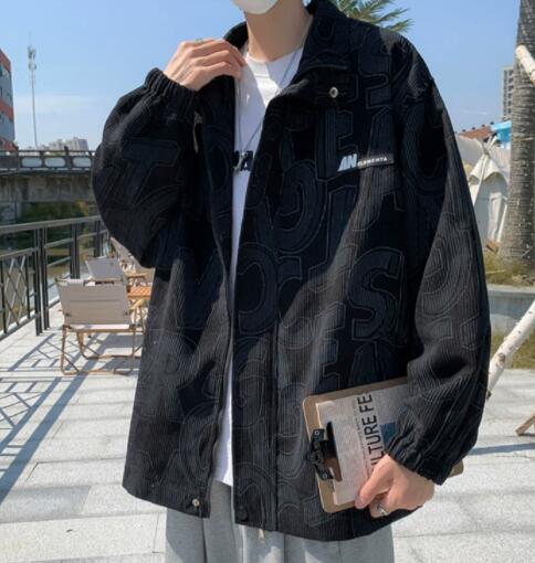30代メンズファッション 秋冬コーデュロイジャケット メンズ黒