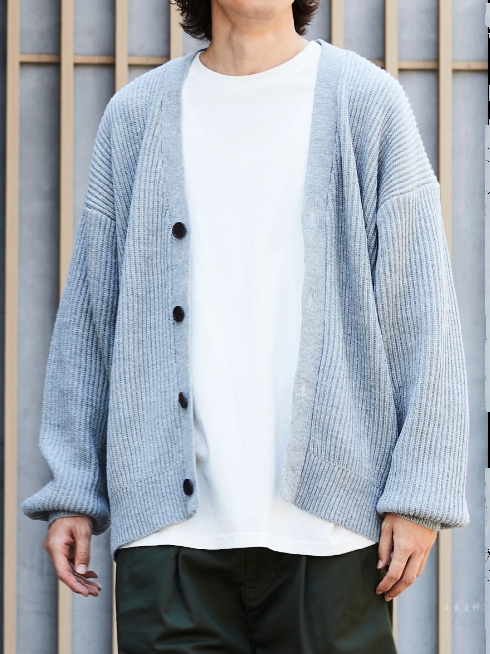 30代メンズファッション 贅沢リブ編み畦模様カーディガン
