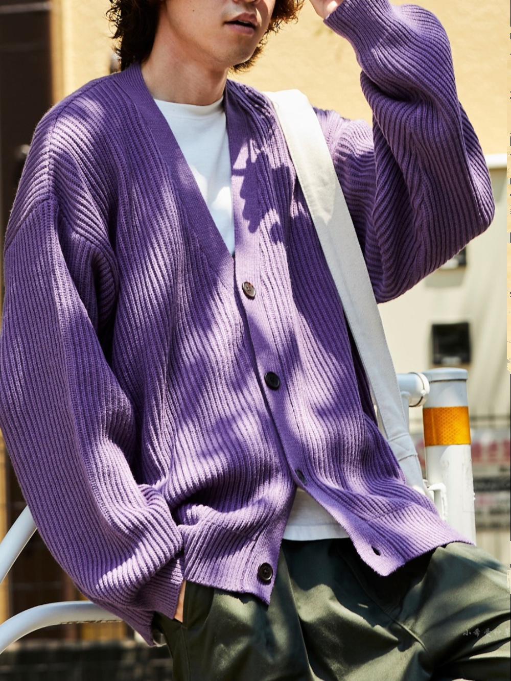 30代メンズファッション 贅沢リブ編み畦模様カーディガン
