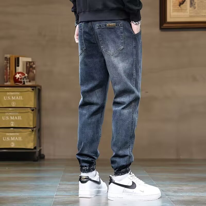30代メンズファッション リラックスジョガーデニム