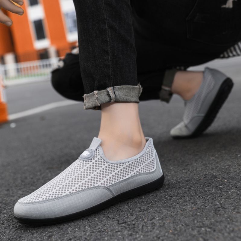 30代メンズファッション 通気性抜群メッシュスリッポン