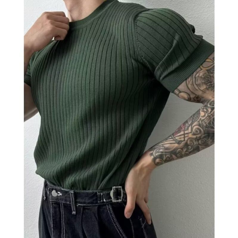 30代メンズファッション 立体リブ編みフィット半袖ニット