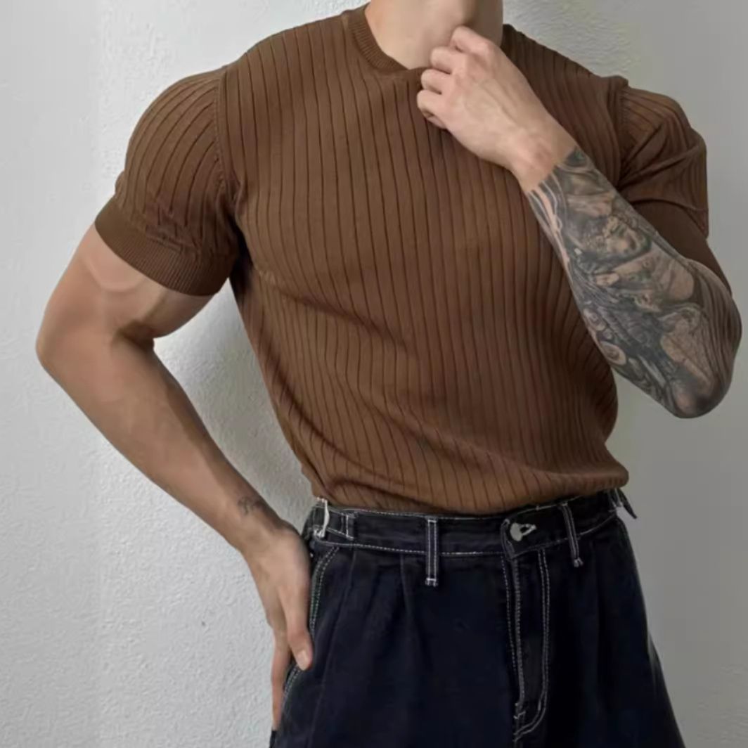 30代メンズファッション 立体リブ編みフィット半袖ニット