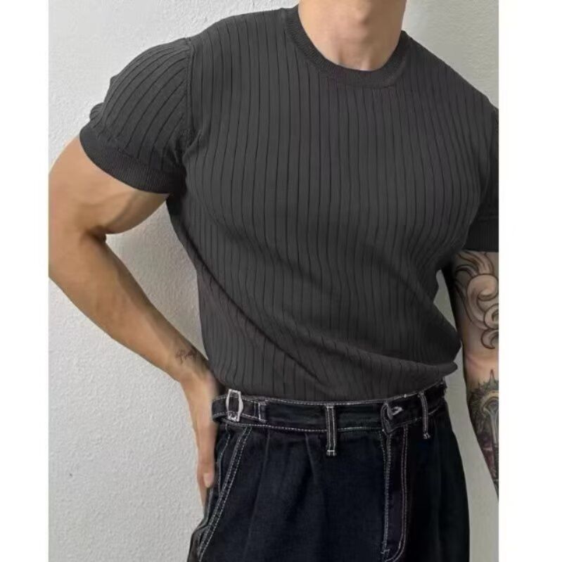 30代メンズファッション 立体リブ編みフィット半袖ニット