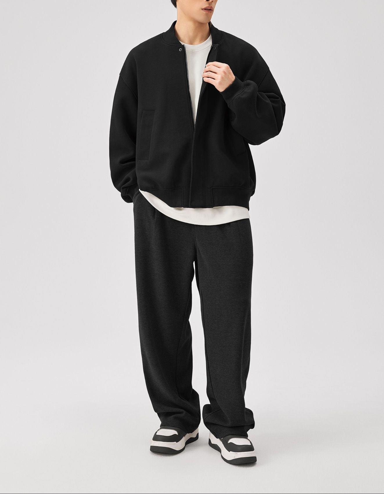 30代メンズファッション オーバーサイズスタンドカラーブルゾン