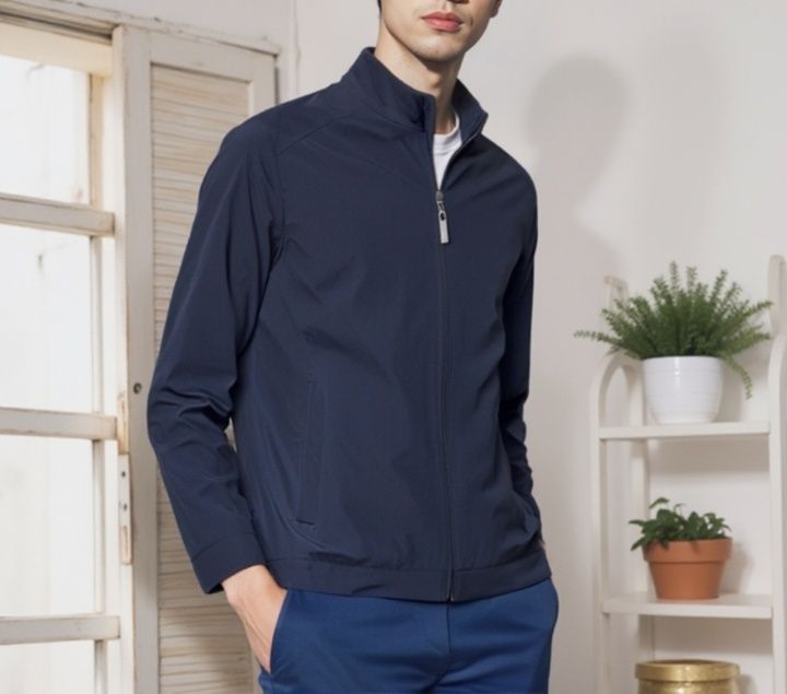 30代メンズファッション スタンドカラー ジップアップ ブルゾン