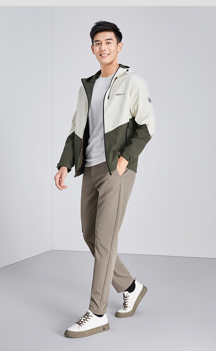 30代メンズファッション アーバンスタイルフーディジャケット