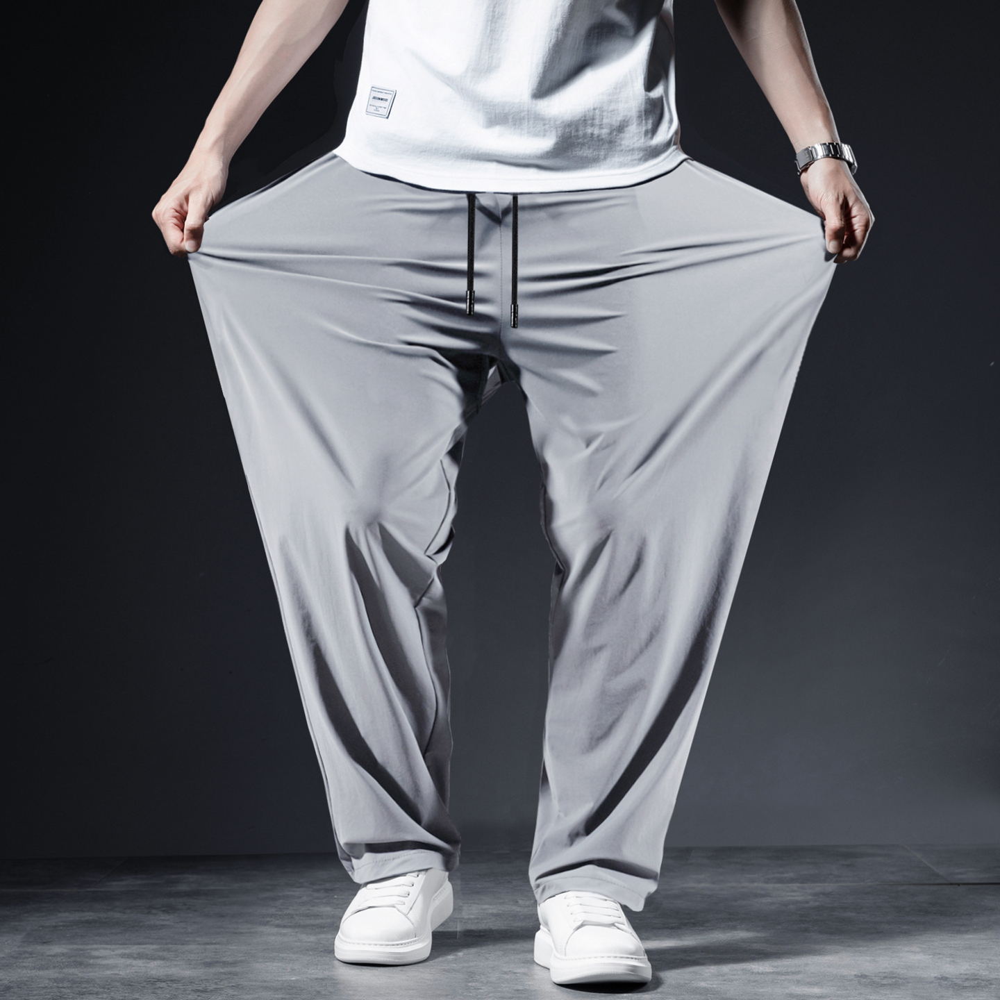 30代メンズファッション 超軽量ドレープワイドパンツ