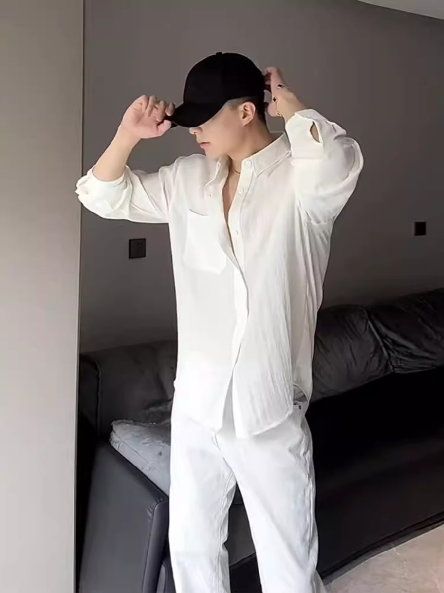 30代メンズファッション ミニマリスト リネンシャツ