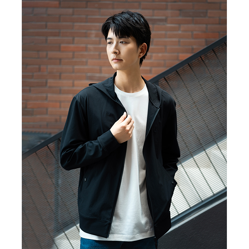 30代メンズファッション パーカー