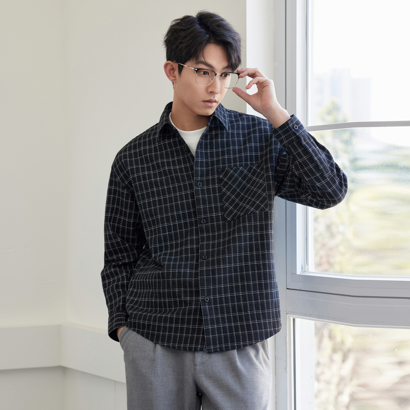30代メンズファッション ベーシックチェック柄オーバーシャツ