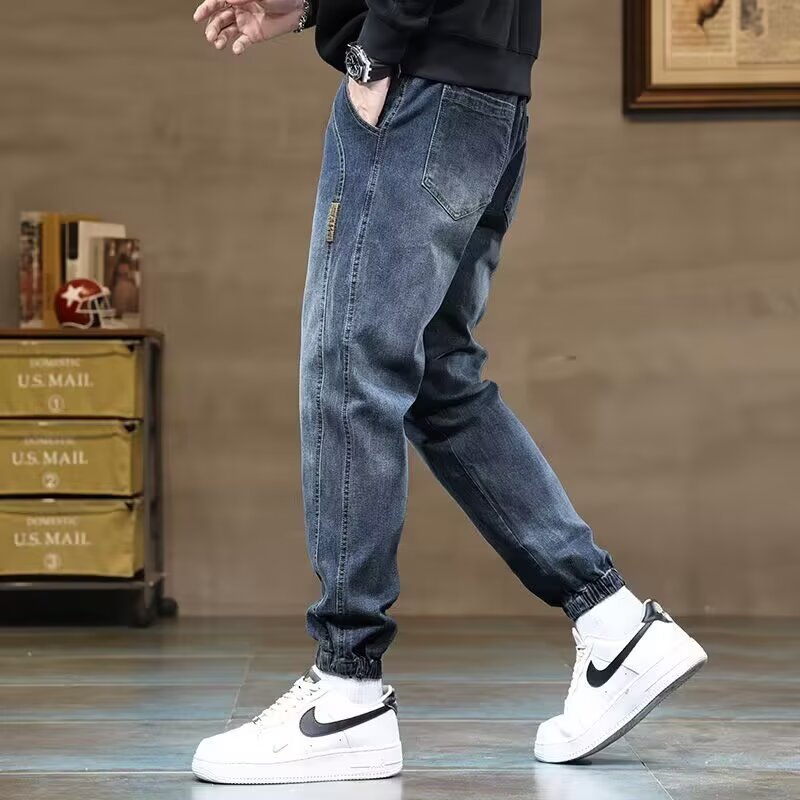 30代メンズファッション リラックスジョガーデニム