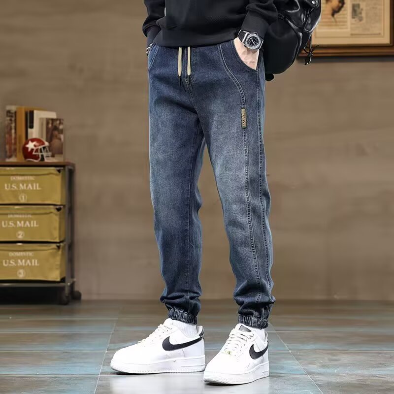30代メンズファッション リラックスジョガーデニム