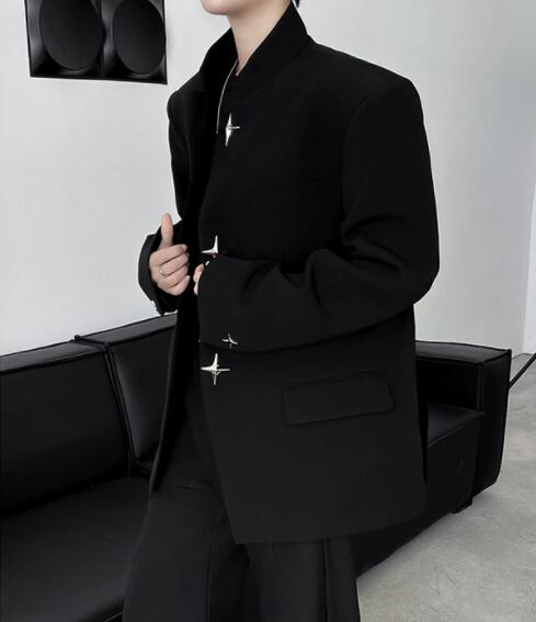 30代メンズファッション 黒色テーラードジャケット星デザイン三十代男性用
