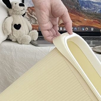 トイレ収納 縦型リブ加工スリム清潔ごみ箱