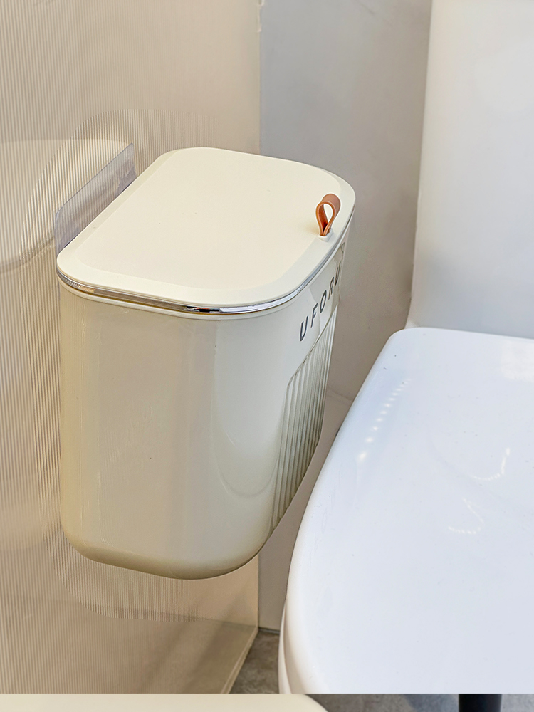 トイレ収納 壁掛け式キャラクター付きトイレットペーパー収納ケース