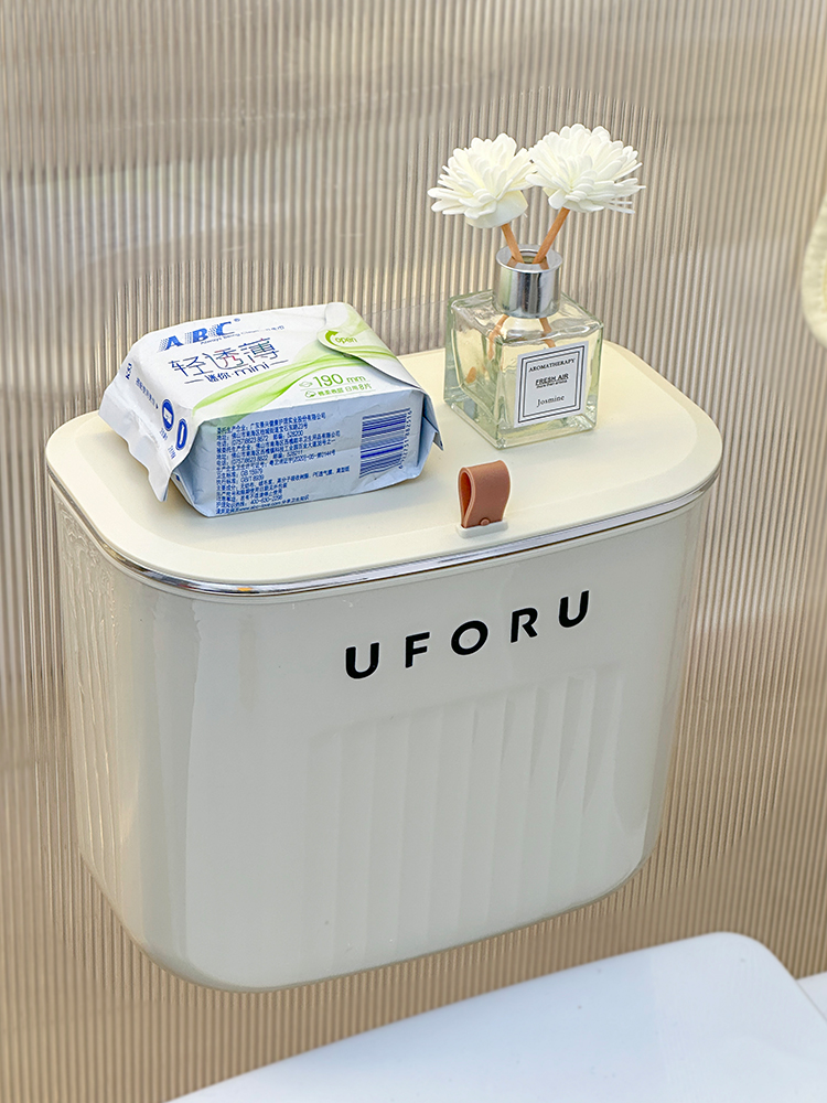 トイレ収納 壁掛け式キャラクター付きトイレットペーパー収納ケース