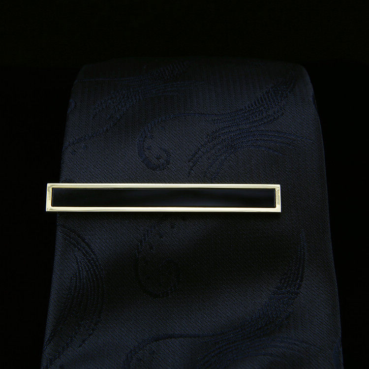 ネクタイピン 金の輝き 黒帯ラインネクタイピン