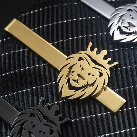 ネクタイピン 王冠を戴くライオン モチーフ ネクタイピン